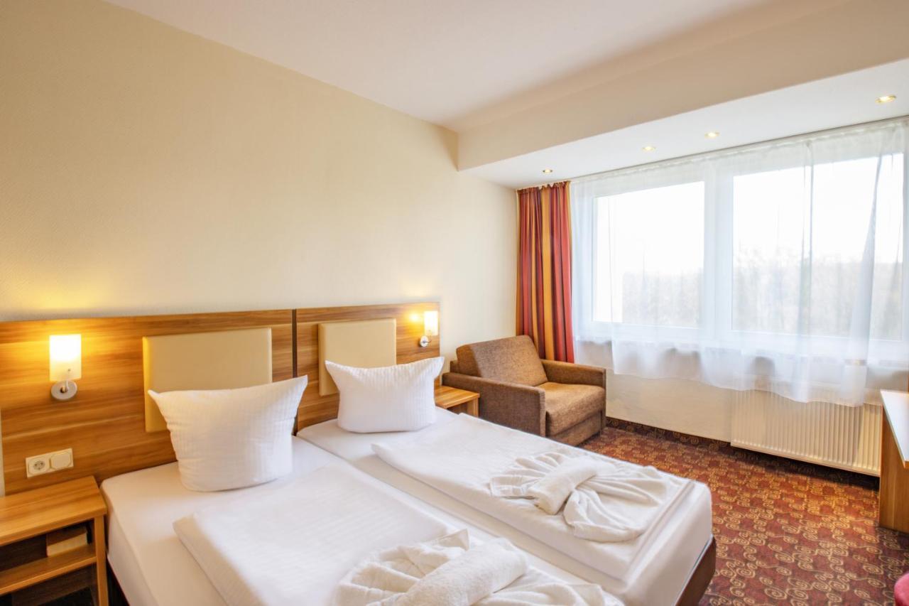 Ferien Hotel Rennsteigblick Фрідріхрода Екстер'єр фото