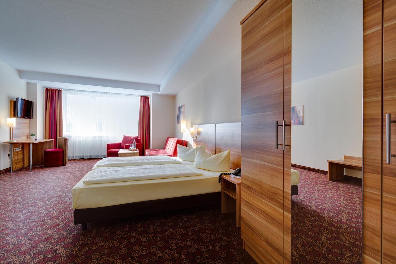 Ferien Hotel Rennsteigblick Фрідріхрода Екстер'єр фото