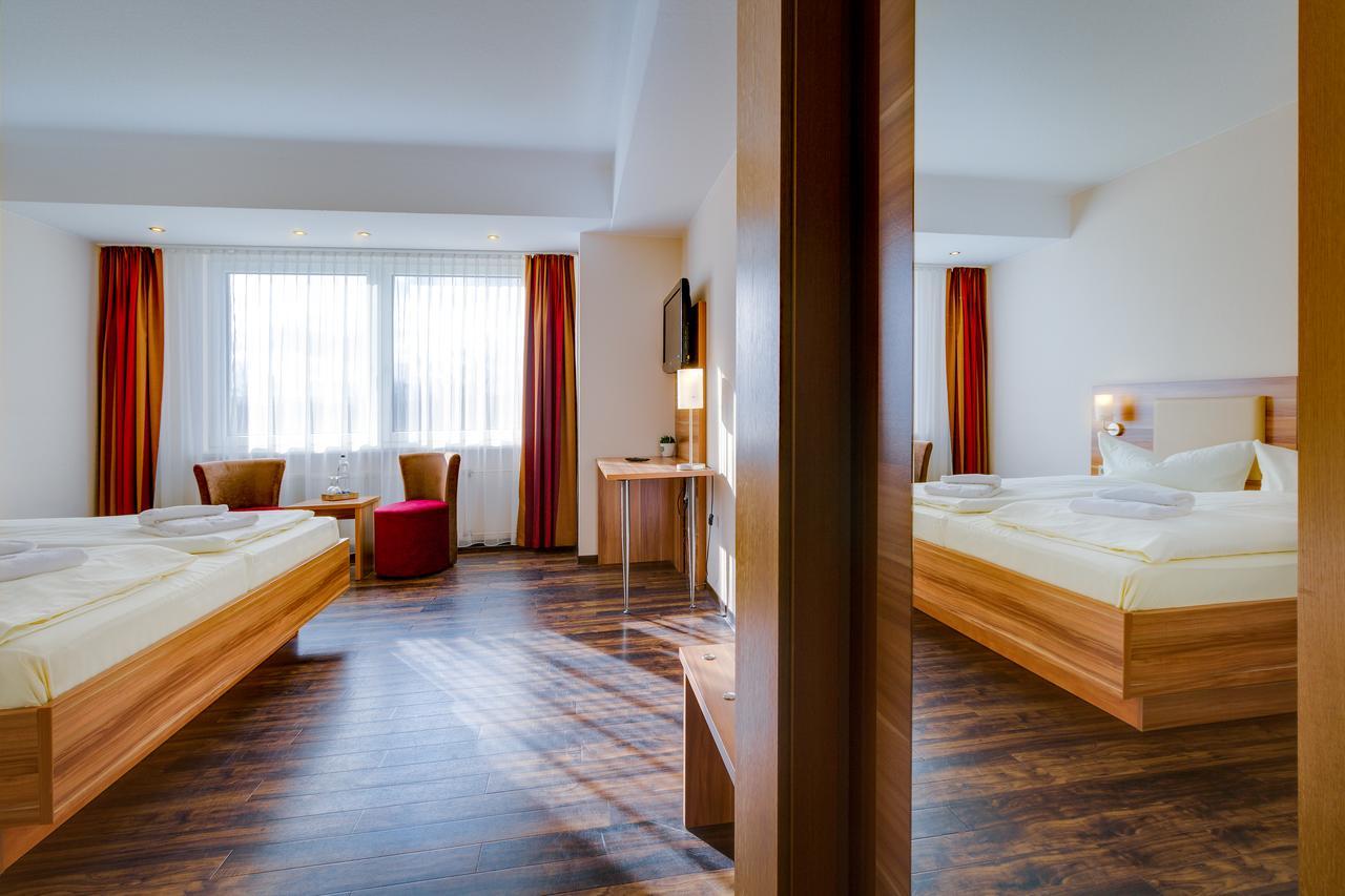 Ferien Hotel Rennsteigblick Фрідріхрода Екстер'єр фото