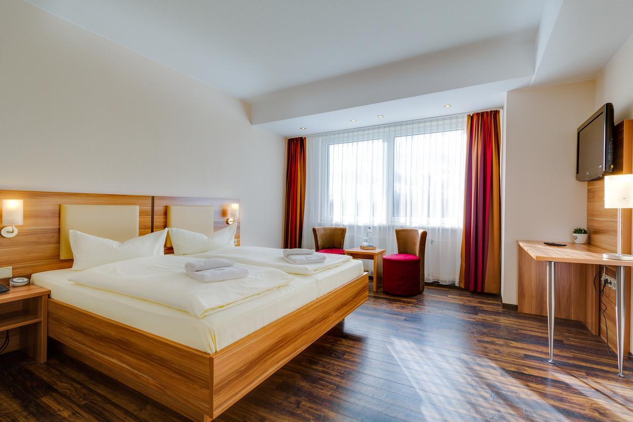 Ferien Hotel Rennsteigblick Фрідріхрода Екстер'єр фото